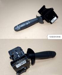 Переключатель стеклоочистителя zespolony renault (rvi) trafic,opel -06r- valeo